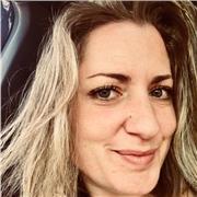 Maestra de pedagogía terapeutica